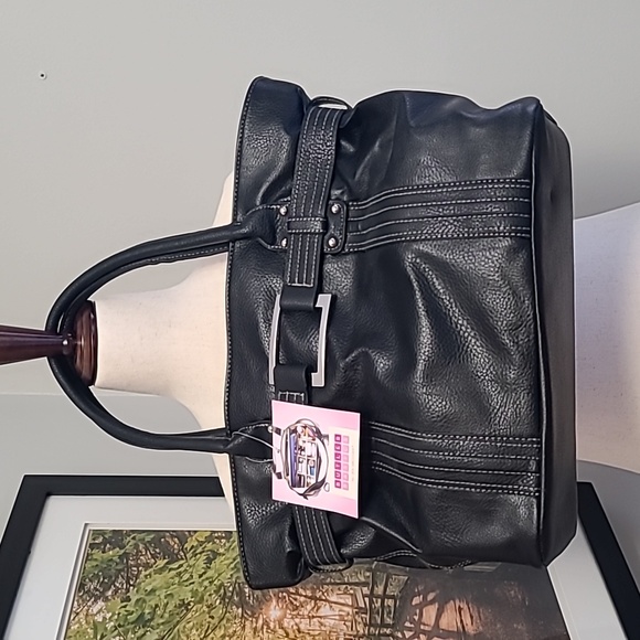 jen groover Bags Butler Basics Handbag Poshmark